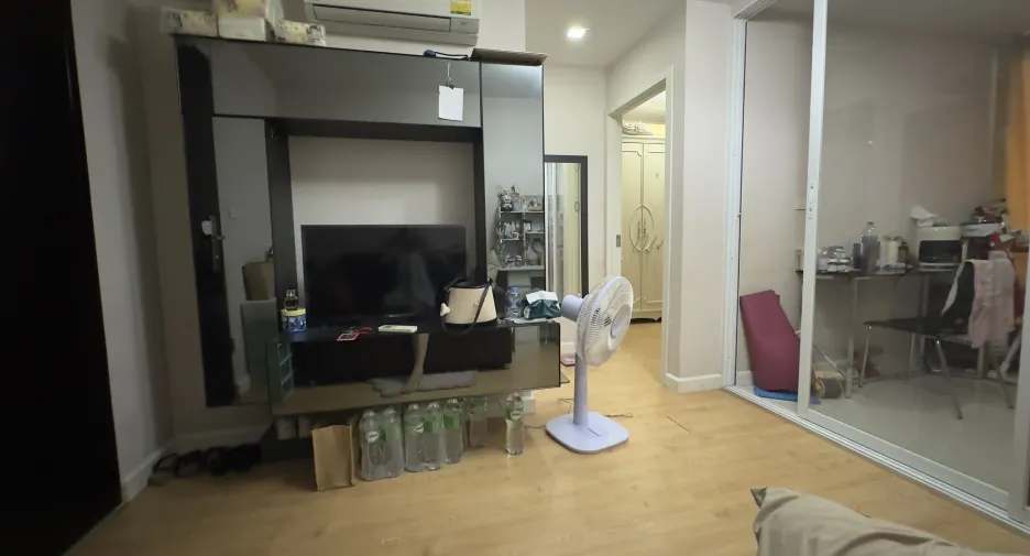 For sale 1 bed condo in Phra Khanong, Bangkok