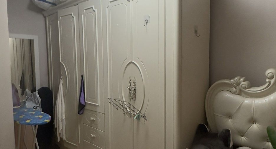 For sale 1 bed condo in Phra Khanong, Bangkok