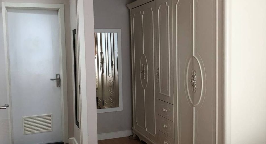 For sale 1 bed condo in Phra Khanong, Bangkok