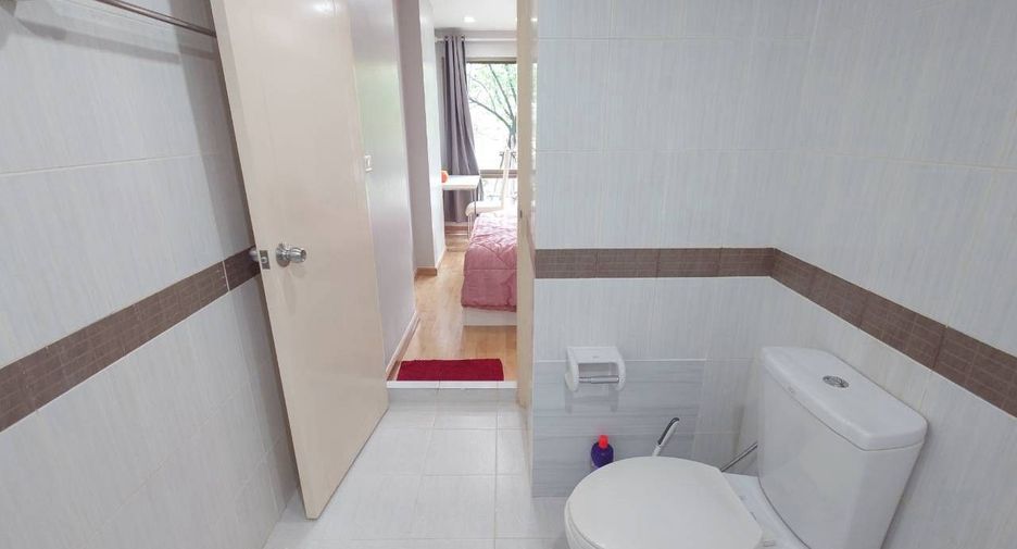 À louer 2 chambres condo à Din Daeng, Bangkok