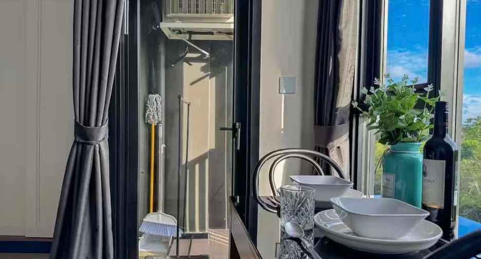 For sale studio condo in Mueang Phuket, Phuket