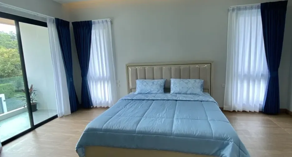 Villa en venta de 4 habitaciones en Doi Saket, Chiang Mai