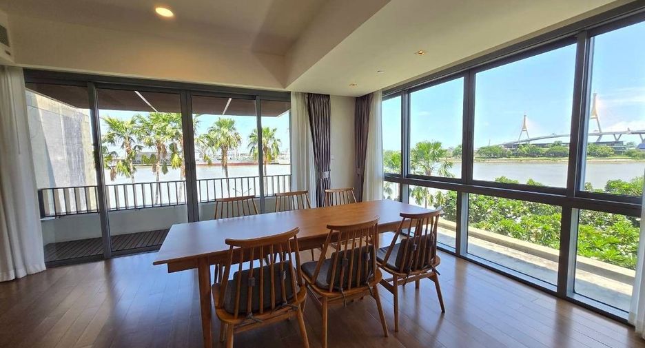 For rent 3 bedrooms condo in Yan Nawa, Bangkok