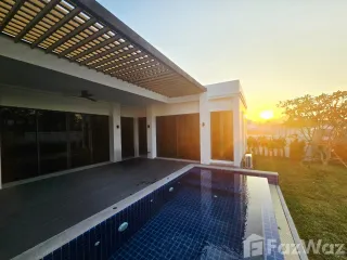 For sale 2 ベッドルーム villa in Cha Am, Phetchaburi