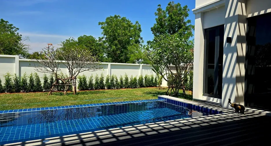 For sale 2 bedrooms villa in Cha Am, Phetchaburi