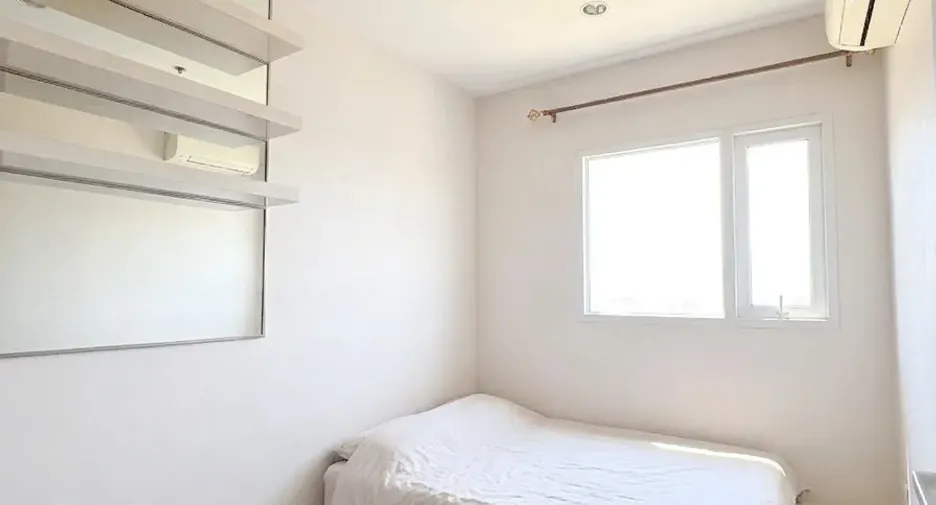 For sale 2 bedrooms condo in Bang Kho Laem, Bangkok