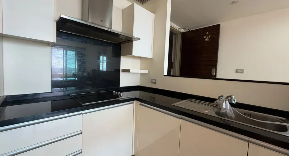 Wohnung zur Miete mit 2 Zimmer in Bang Kho Laem, Bangkok