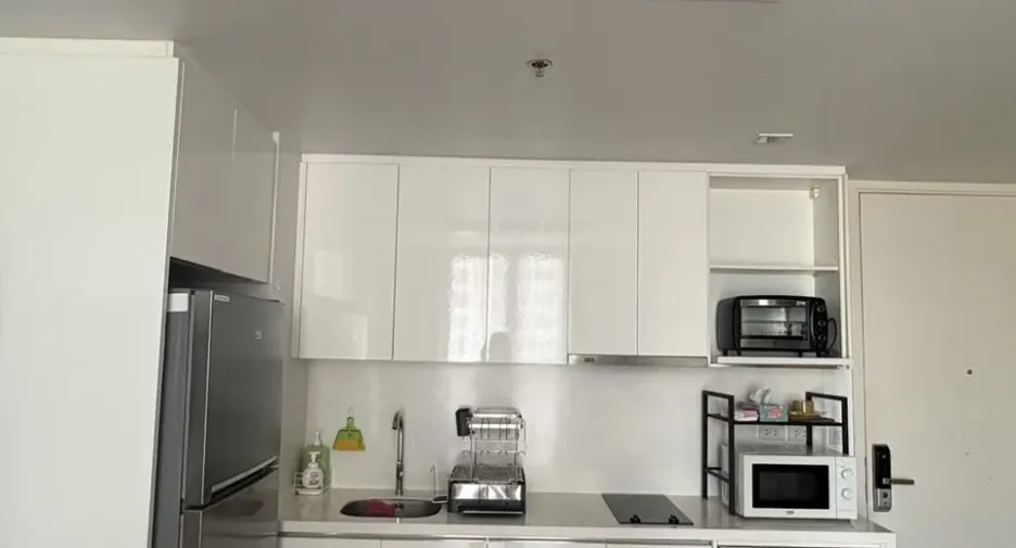 Wohnung zur Miete mit 2 Zimmer in Sathon, Bangkok