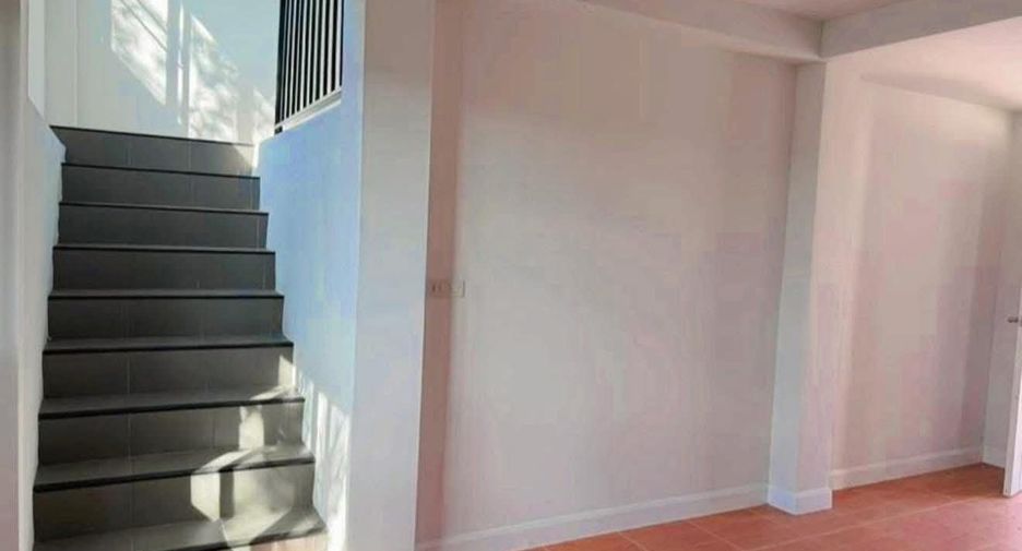 For sale 2 ベッドルーム house in Mueang Lamphun, Lamphun