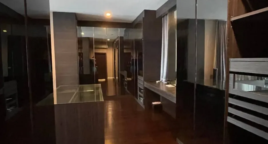 For sale 3 bedrooms house in Wang Thonglang, Bangkok