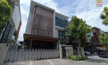 For sale 4 ベッドルーム house in Bang Kapi, Bangkok