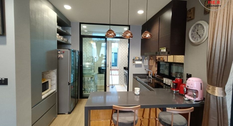 For sale 4 ベッドルーム house in Bang Kapi, Bangkok