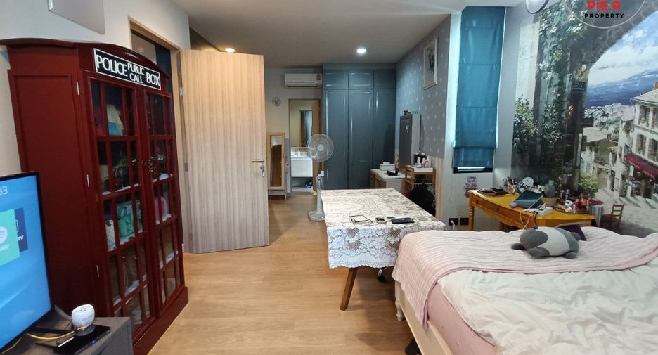 For sale 4 ベッドルーム house in Bang Kapi, Bangkok