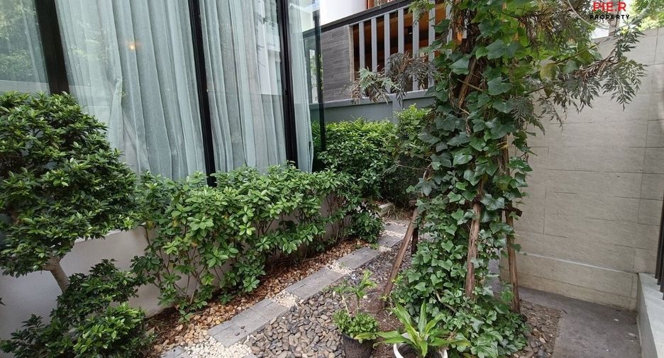 For sale 4 ベッドルーム house in Bang Kapi, Bangkok