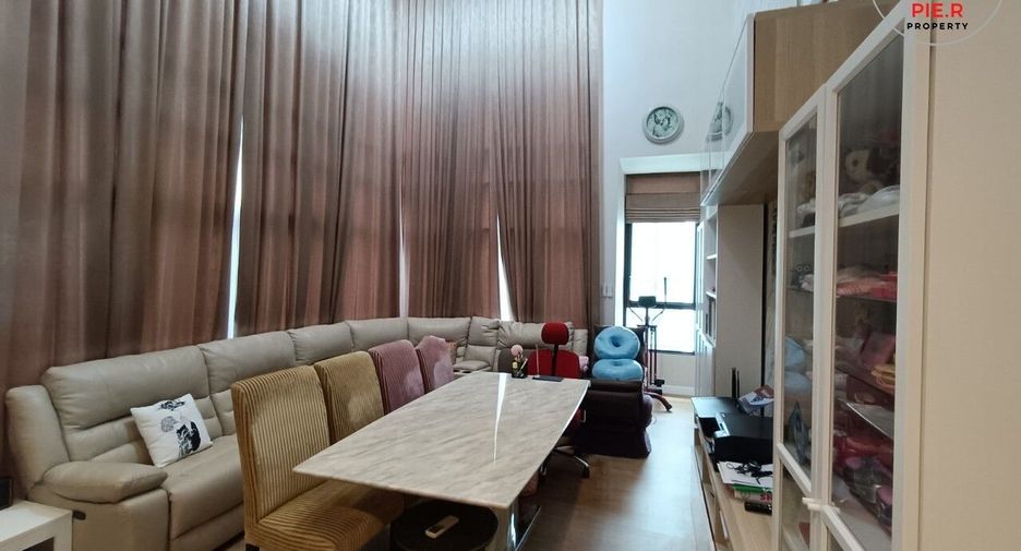 For sale 4 ベッドルーム house in Bang Kapi, Bangkok