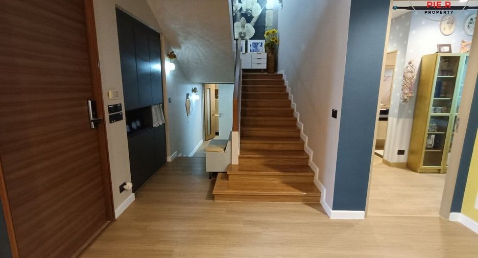 For sale 4 ベッドルーム house in Bang Kapi, Bangkok