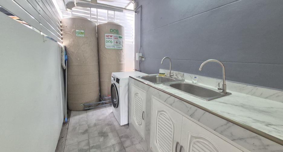For rent 3 bedrooms house in Bang Lamung, Chonburi