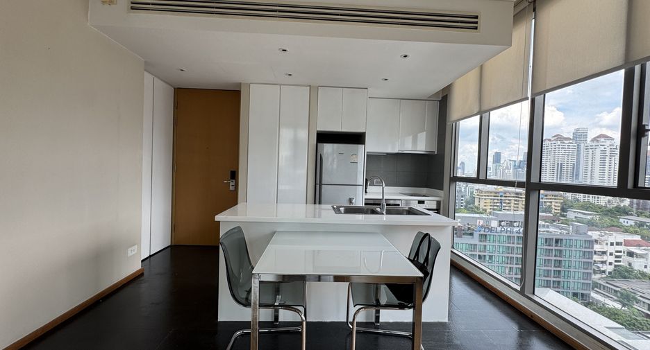 For rent 1 Beds condo in Khlong Toei, Bangkok