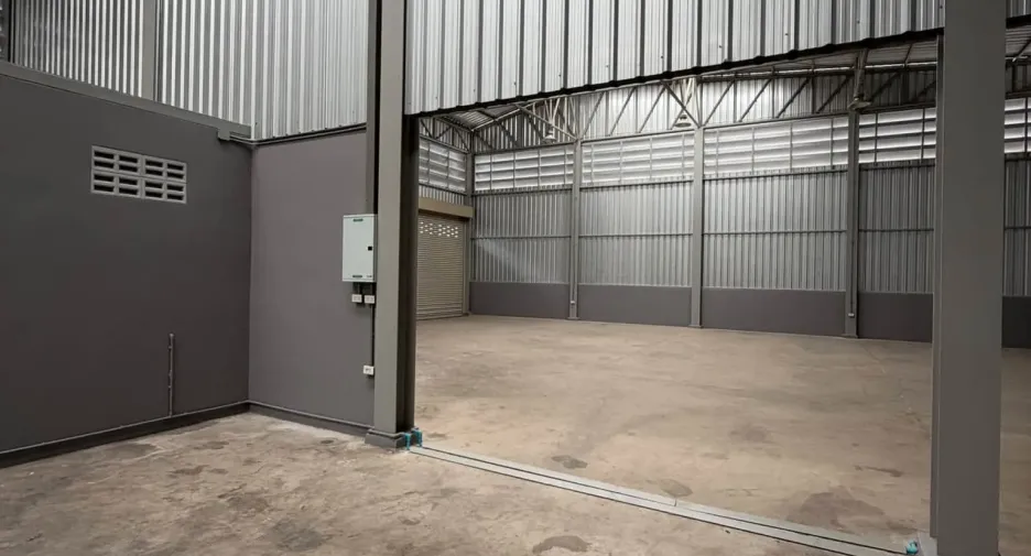 For rent warehouse in Phra Pradaeng, Samut Prakan
