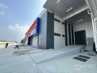 À louer entrepôt à Bang Sao Thong, Samut Prakan