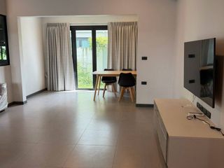 Casa adosada en venta de 3 habitaciones en Bang Phli, Samut Prakan
