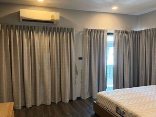 Casa adosada en venta de 3 habitaciones en Bang Phli, Samut Prakan