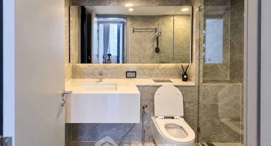 Wohnung zur Miete mit 2 Zimmer in Huai Khwang, Bangkok