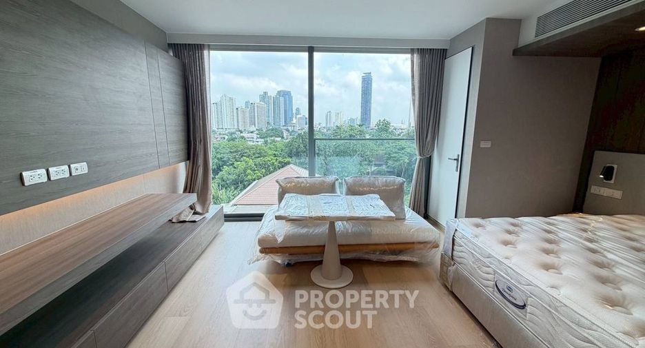 For rent 1 bed condo in Watthana, Bangkok