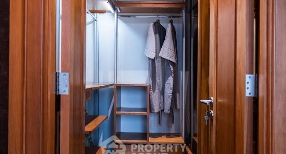 For rent 1 Beds condo in Khlong San, Bangkok