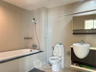 Condo en alquiler de 2 habitaciones en Bang Kapi, Bangkok