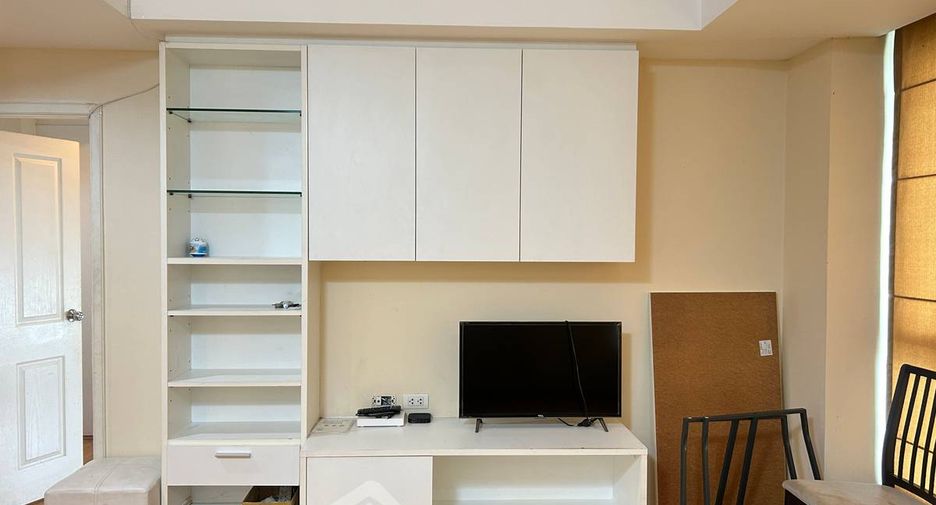 Condo en alquiler de 2 habitaciones en Bang Kapi, Bangkok