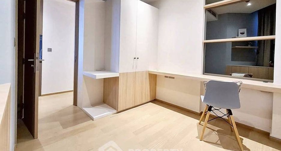 For rent 1 bed condo in Huai Khwang, Bangkok