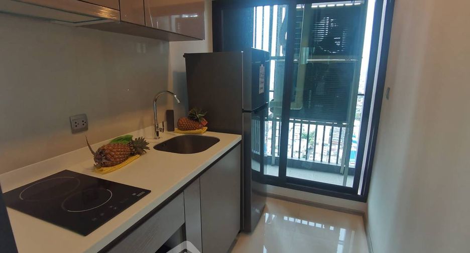 Wohnung zur Miete mit 2 Zimmer in Huai Khwang, Bangkok