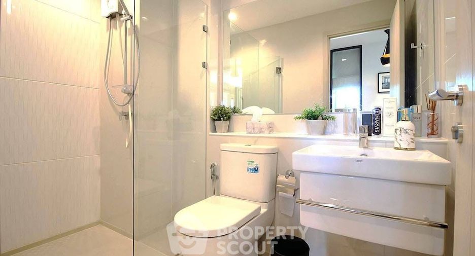 For rent 1 bed condo in Pathum Wan, Bangkok