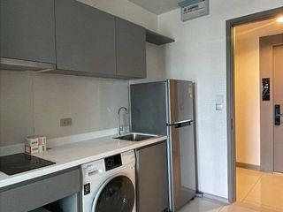 For rent 1 Beds condo in Huai Khwang, Bangkok