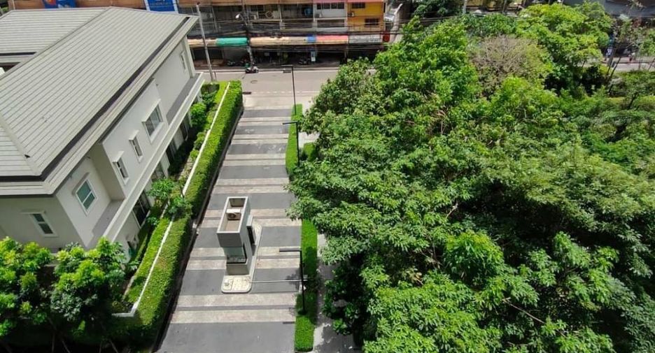 出租 和 出售 2 卧室 公寓 在 Khlong Toei, 曼谷