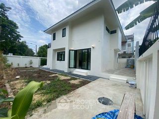 For sale 3 bedrooms house in Suan Luang, Bangkok