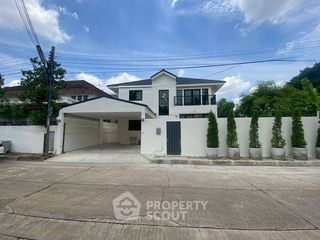 For sale 3 bedrooms house in Suan Luang, Bangkok