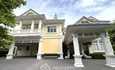 Haus zum Kauf mit 4 Zimmer in Lat Phrao, Bangkok