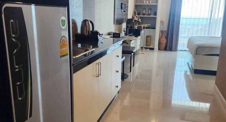 For sale 1 bed condo in Bang Saray, Pattaya