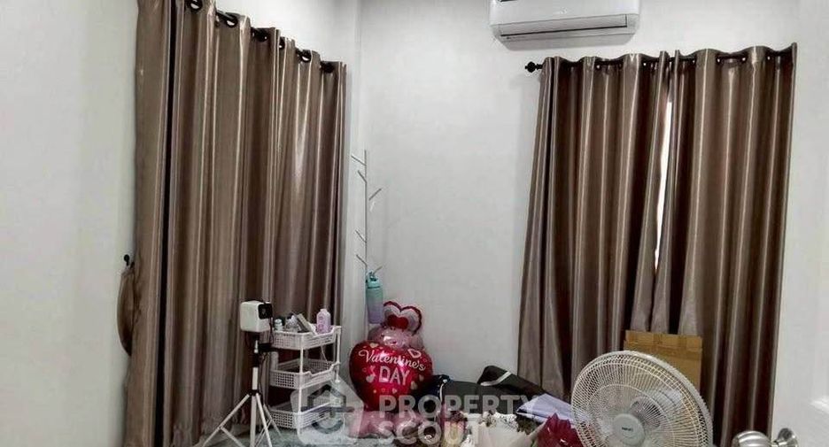 For sale 4 bedrooms house in Mueang Chon Buri, Chonburi