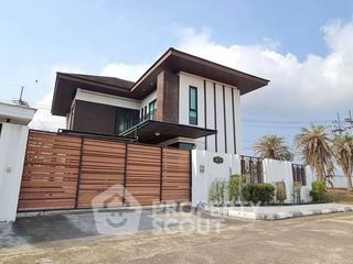 For sale 3 bedrooms house in Mueang Chon Buri, Chonburi