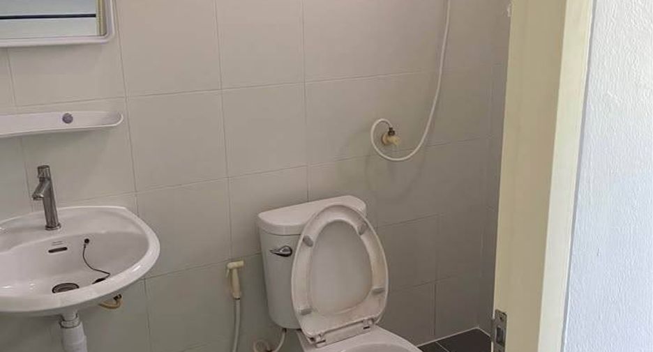 出售 2 卧室 独立屋 在 Ko Chan, Chon Buri