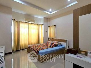For sale 3 bedrooms house in Sattahip, Chonburi