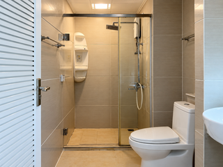 For sale 1 bed condo in Huai Khwang, Bangkok