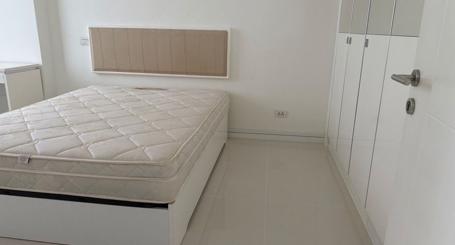 À vendre 1 chambre condo à Huai Khwang, Bangkok
