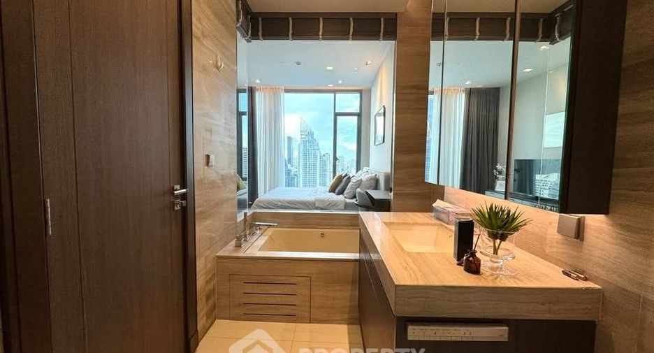 For sale 2 bedrooms condo in Khlong Toei, Bangkok