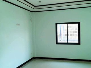 For sale 3 bedrooms house in Sattahip, Chonburi