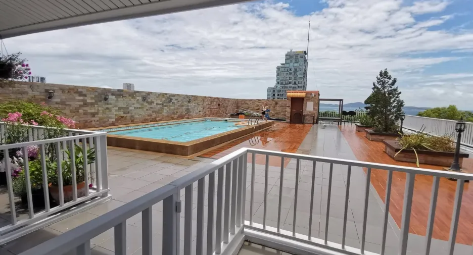 For rent 3 ベッドルーム condo in Bang Lamung, Chonburi