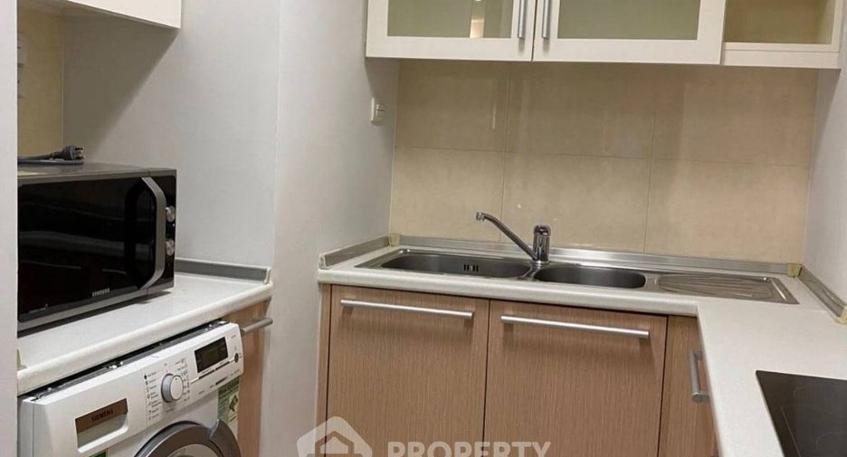 Wohnung zur Miete und zum Kauf mit 3 Zimmer in Phra Khanong, Bangkok